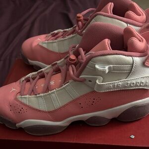 no box rarely worn Jordan Women's Sneakers in Pink and White